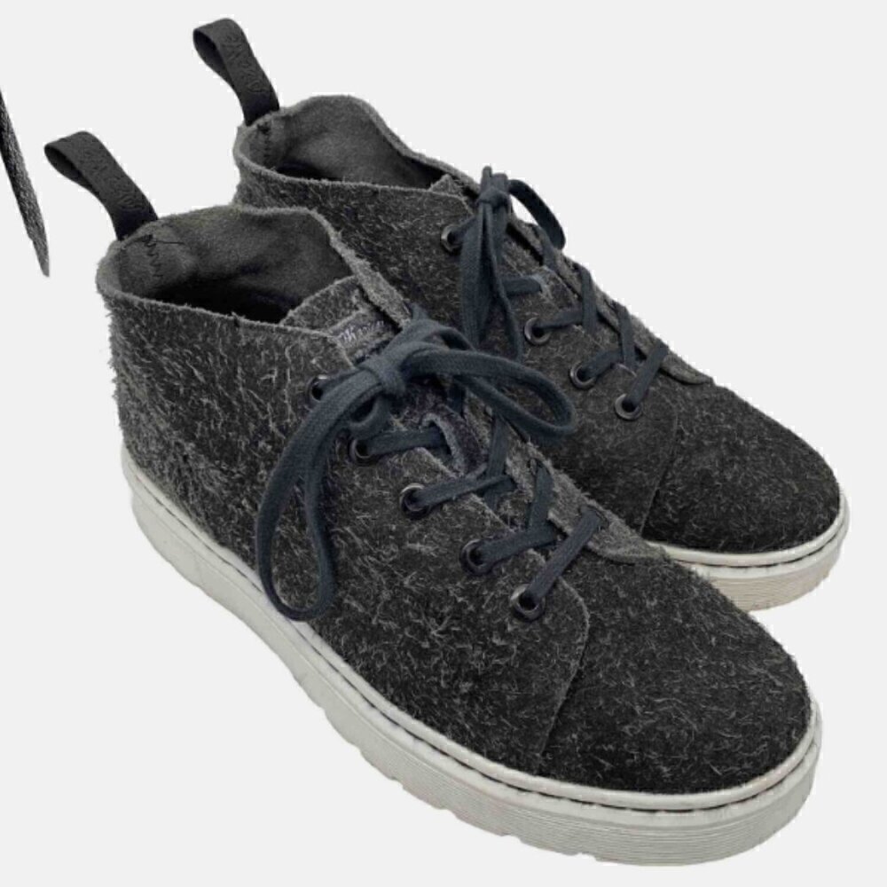 Dr. Martens Leather Baynes Wooly Bully Chukka Boot Sneaker  8 Mens 9 Womens